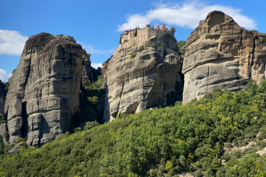 Περιήγηση στα Μετέωρα πριν φτάσετε στον τελικό προορισμό σας