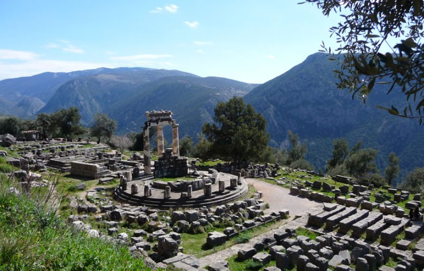 Επίσκεψη στον Αρχαιολογικό χώρο των Δελφών